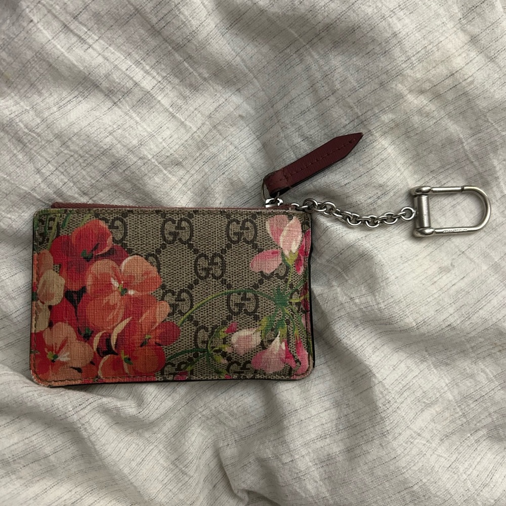 Gucci keychain wallet